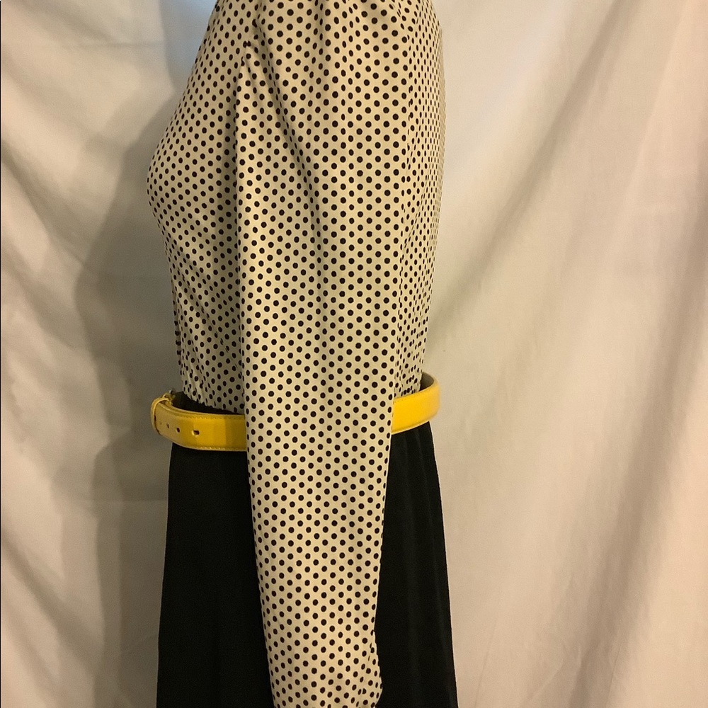 Dress - Picture 5 of 5